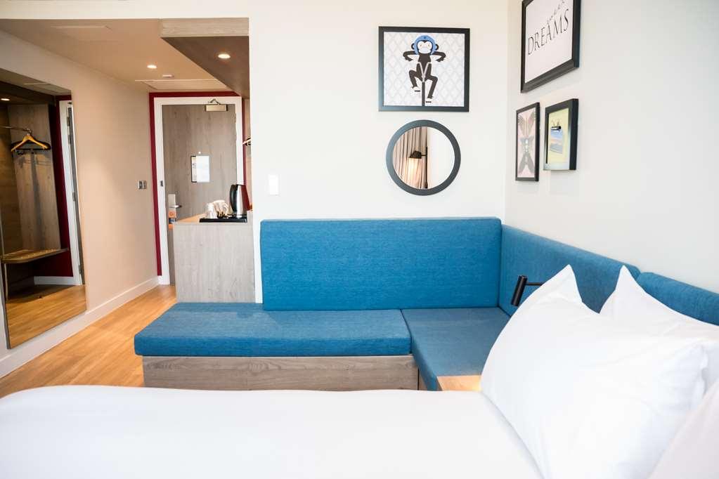 Hampton By Hilton Блэкпул Номер фото